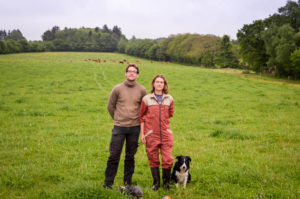 Eleveurs de vaches et moutons - Ferme de Rubian